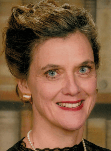 MMag. Dr. Elke Schiebl-van Veen BA. MA.