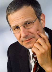 Dr. Thomas Müller