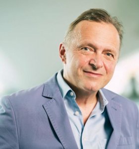 Christian Bauer